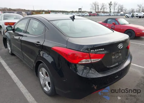 2013 Hyundai Elantra Gls z USA, uszkodzony, nr VIN 5NPDH4AE7DH410640
